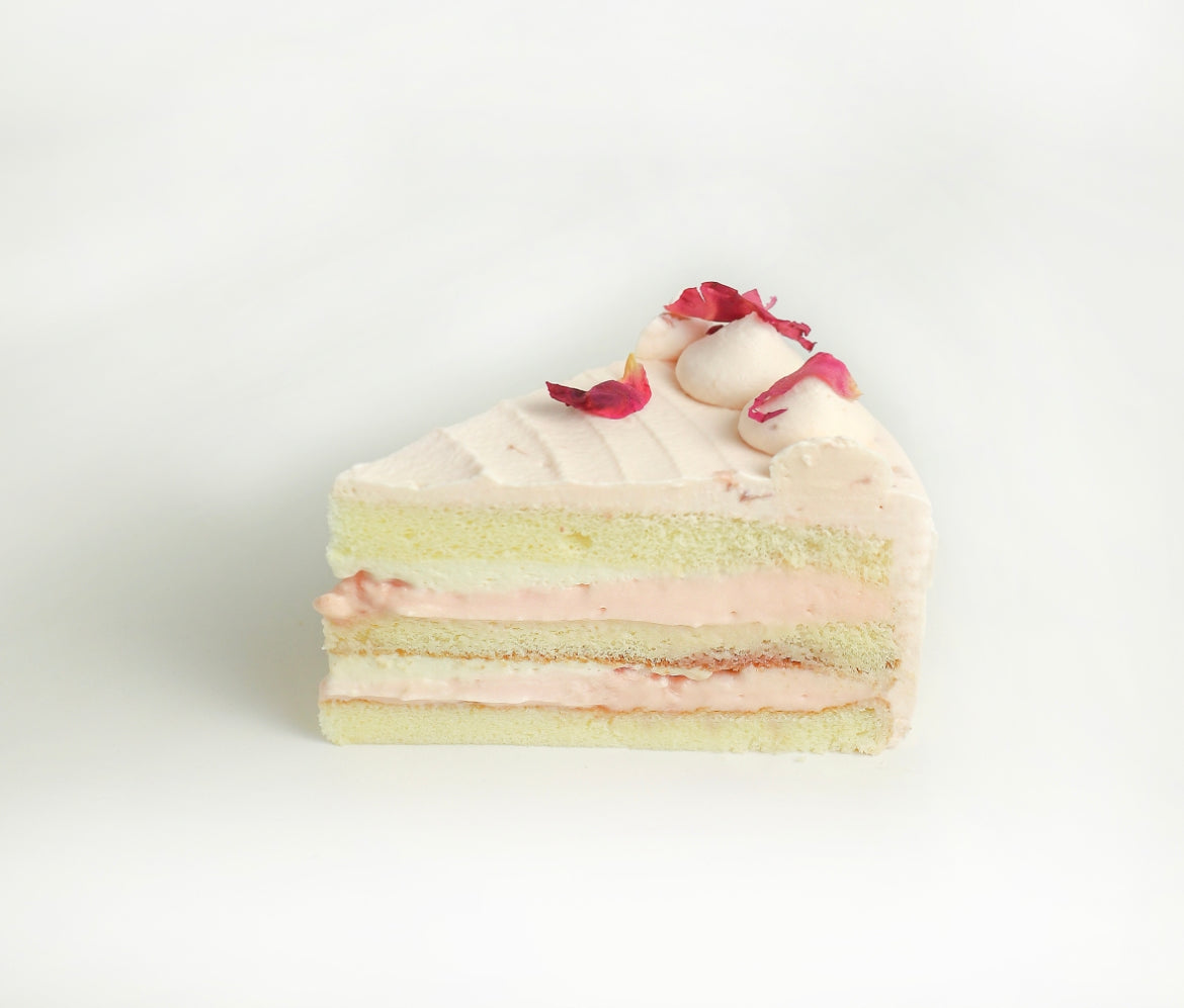 Rose Cake – Savoy Cake